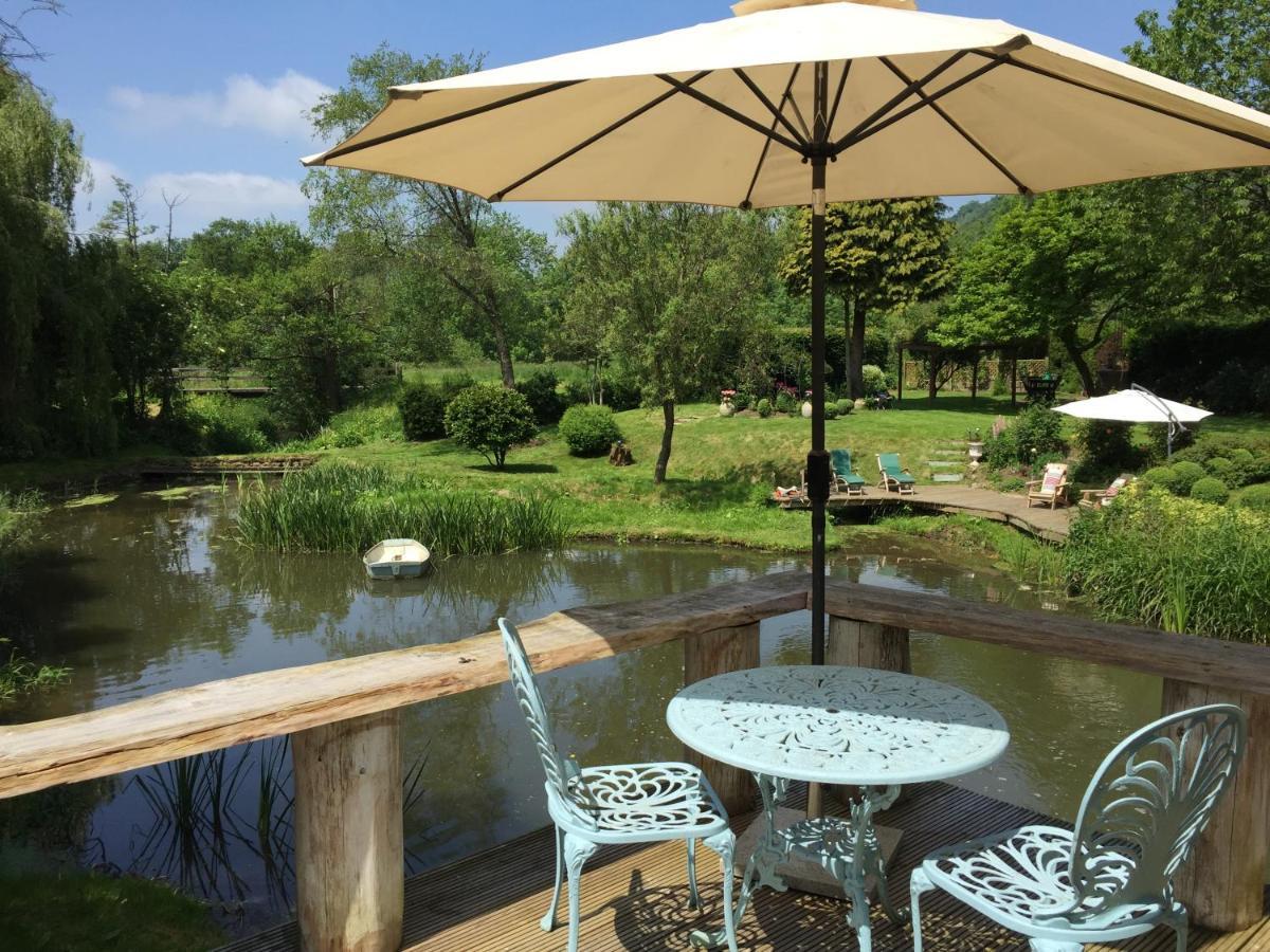 Castle Mill Bed And Breakfast Dorking Dış mekan fotoğraf